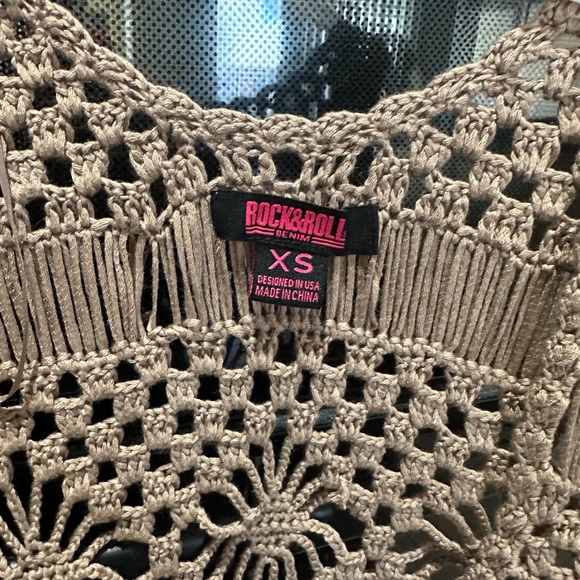 Western fringe vest! - Picture 2 of 2